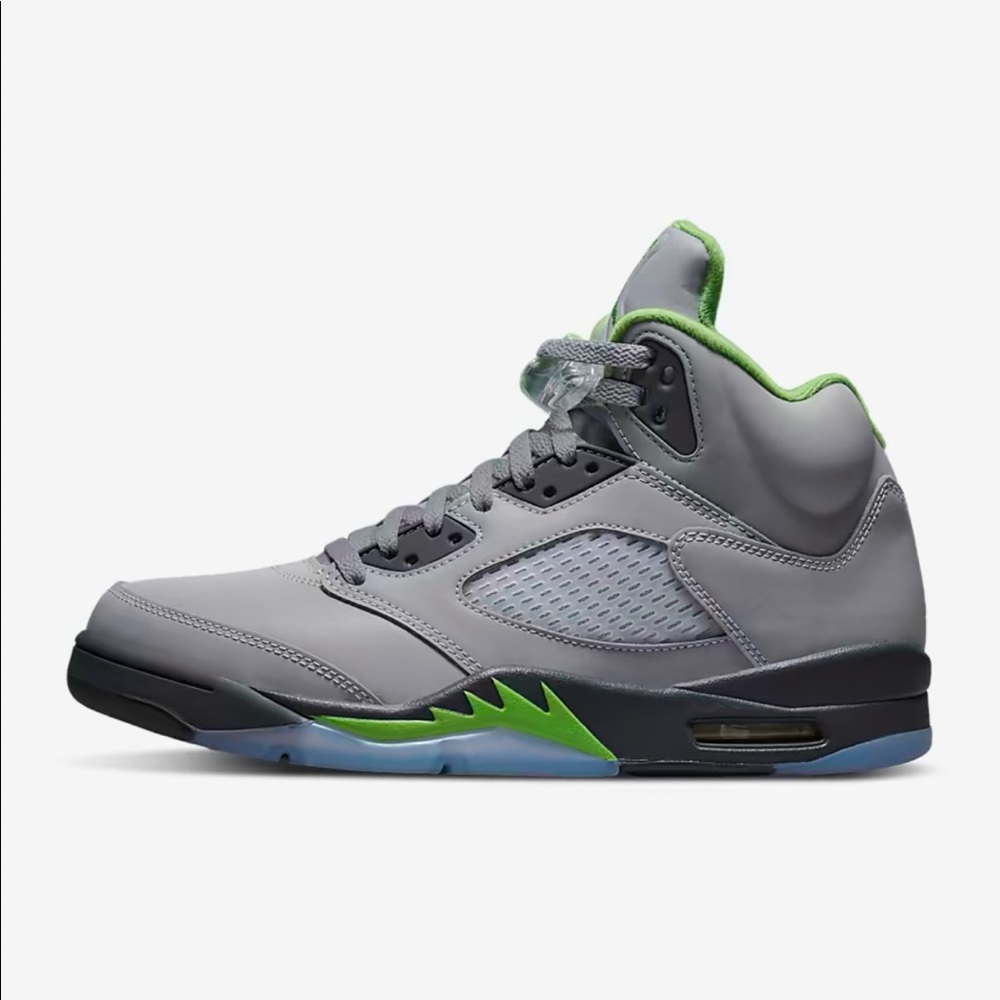 Brand new Mens Retro 5 size 11
